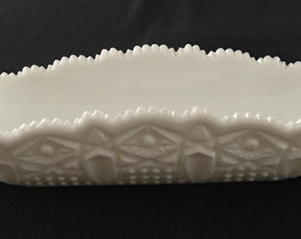 Vintage Kemple Milk Glass Celery Dish Quintec Pattern Saw Tooth Edge