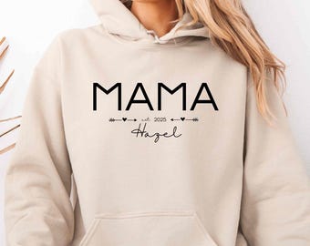 Bluza dla mamy z imieniem i rokiem urodzenia, spersonalizowana koszulka dla mamy, prezent z okazji ogłoszenia narodzin przyszłej mamy, spersonalizowany sweter na prezent na Dzień Matki