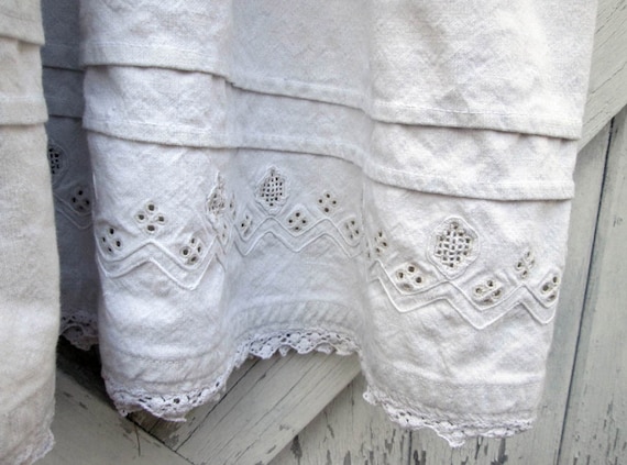 ON SALE Antique Linen Romanian Dress//Peasant//Han