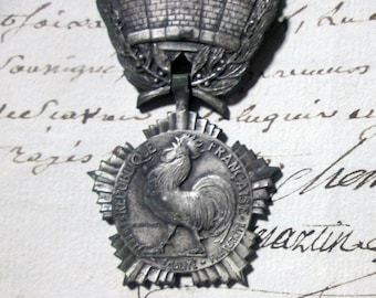 Antique French Agricultural Award Medal/Rooster/Chicken