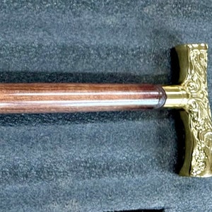 Custom cane/walking stick