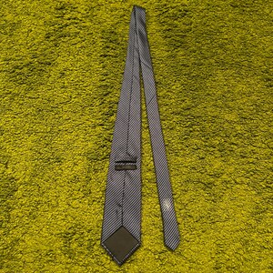 gucci ascot tie