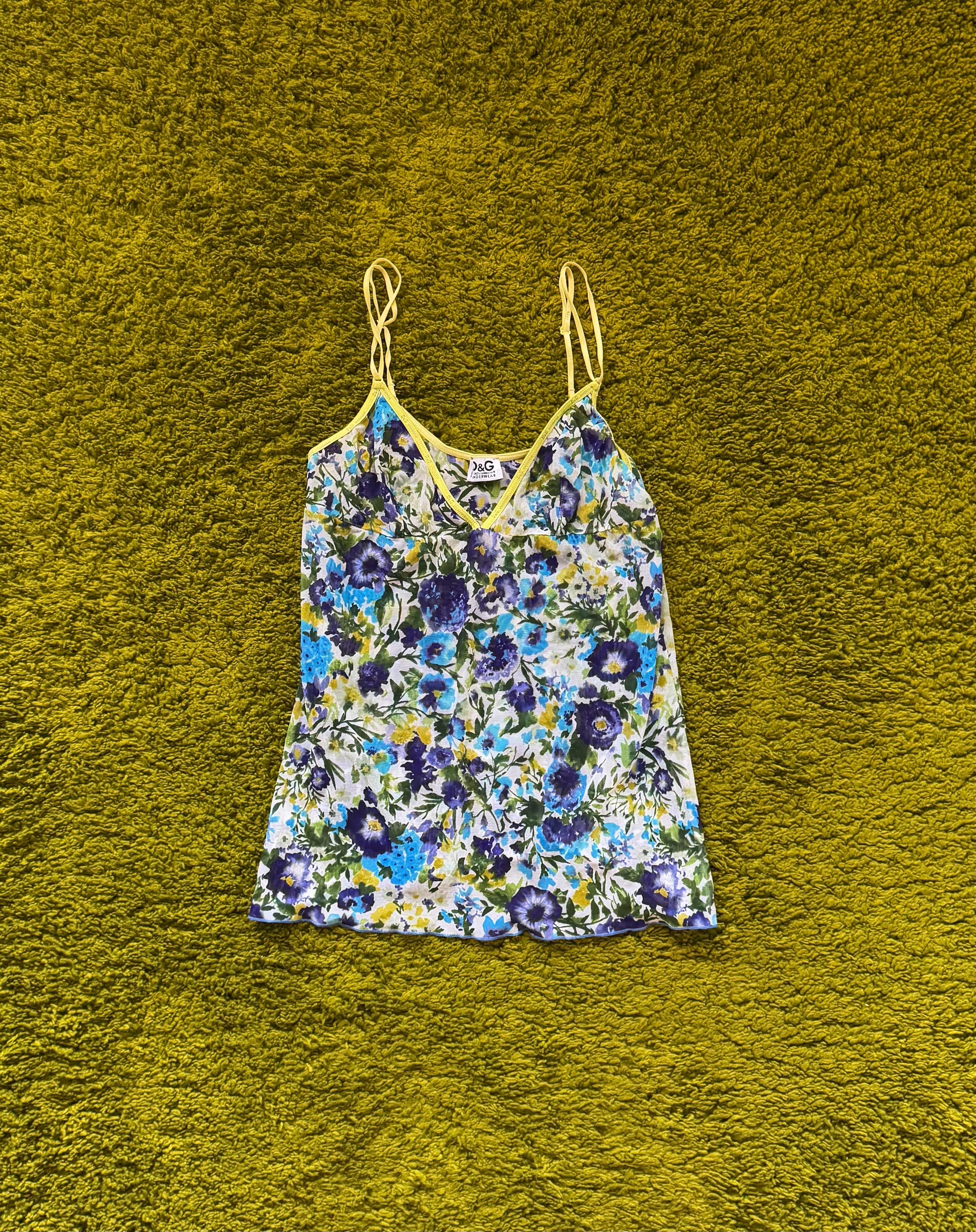 トップス D&G BEACHWEAR 2000s Pile Tank Top Y2k Vintage DOLCE GABBANA Tank Top. D&G Logo Print Top - Etsy