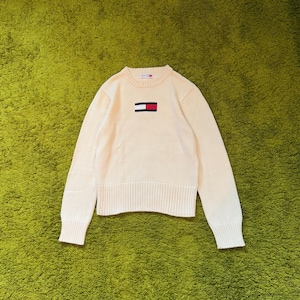 Tommy Hilfiger 2000s vintage Y2K big logo sweater