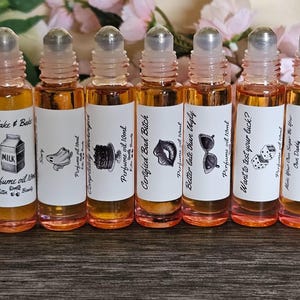 Roll on perfume oil DISCOVERY set seven scented fragrances vegan long lasting travel friendly sweet fruity Gourmand floral fragrance