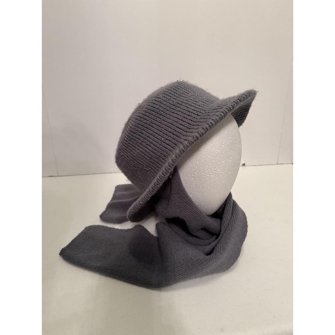 Vintage 60s Gray Hat Scarf Combo Beanie Knit Acrylic Hansen 