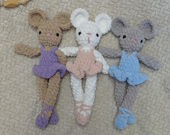 Gehaakte fabel muisballerina | Dansmuis | Fabelmuis | Handgemaakte muisknuffel
