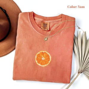 Comfort Colors Orange Slice Shirt, Retro Orange Graphic Shirt, Gift For Fruit Lover , Aesthetic Fruit Shirt, Gardener Farmer’s Tee.