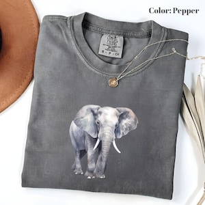 Comfort Colors Elephant T-Shirt, Retro Elephant Shirt, Animal Lover Tee, Nature Unisex Adult Shirt, Gift For Nature Lover.