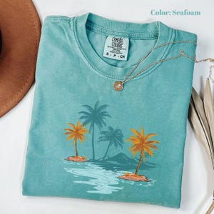 Camiseta retro de isla tropical Comfort Colors®, camiseta vintage de verano con atardecer, atuendo colorido con palmera, camiseta de playa, regalos para camisetas de vacaciones de verano.