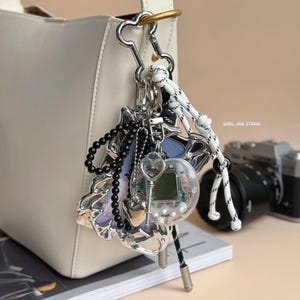Ensemble de breloques pour sac carte photo K-pop - Porte-cartes photo anime - Accessoire esthétique de sac de l'an 2000