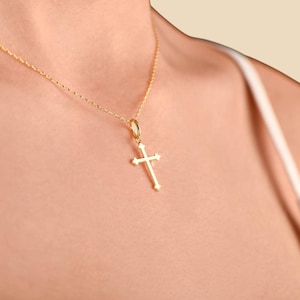Dainty Crucifix Necklace,Perfect for Everyday Wear,14K Yellow Gold Necklace For Gift For Girlfriend,Christmas Gift Necklace, Gift For Mom