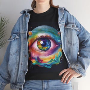 Psychedelic Eye Tee, Colorful Graphic T-Shirt for Art Lovers, Unique Gift for Birthdays, Festivals, Spiritual Expression, Unisex Heavy [...]