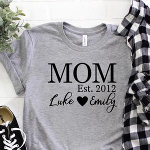 Mothers Day Shirt, Mama Shirt, Personalized Mom Shirt, Mother&#39;s Day Gift For Mom, Kids Name Shirt, Custom Mother&#39;s Gift With Children&#39;s Name