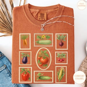 Vintage Stempel Gemüse Shirt, Botanischer Garten Tee, Aquarell Veggie Comfort Colors, Cottagecore Gartenarbeit Geschenk, Farmcore T-Shirt