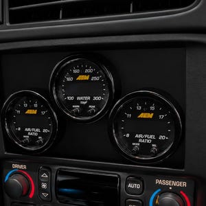 C5コルベット用 VetteNuts ダブルDINゲージパネルセット – 3ゲージ＆ブランクインサート