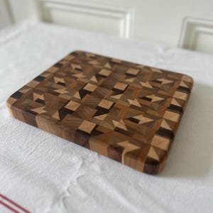 Handgemaakte houten charcuterie/snijplank met meerdere patronen