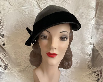 Vintage 1950's Hat Black Straw And Black Velvet *Christine Original*