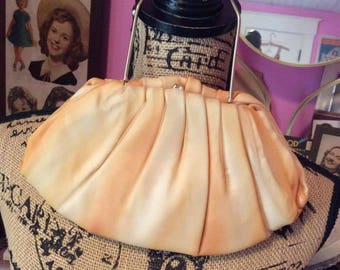 Vintage 1950s 1960s Handbag Convertible Clutch Evening Bag Cream And Peach Ombre' Color The Brand is H1 U.S.A. Satin lined