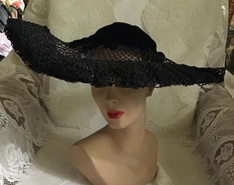 Vintage 1940's Hat Large Brimmed Black Hat With Velvet Crown *Original Lecie* Mindlin's Kansas City, MO (New York Creation) Label