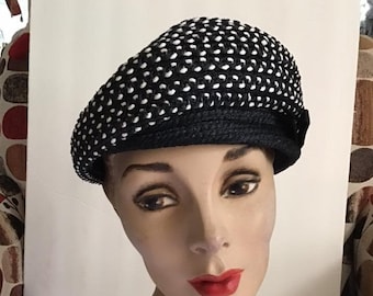 Vintage 1960's Hat Black And White *An Everitt*
