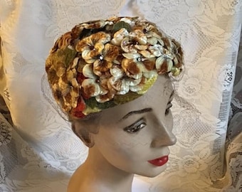 Vintage 1950's Hat Velvet Flowers In Browns And Rust Colors Has Light Green Veiling