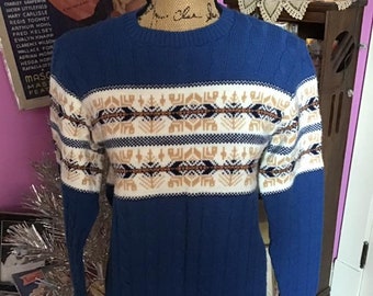 Vintage 1950s 1960s Sweater *Jersild Distinctive Sportswear Neenah, Wisconsin* Dark Blue With Pattern Ski Sweater Style Dupont Acrylic Fiber