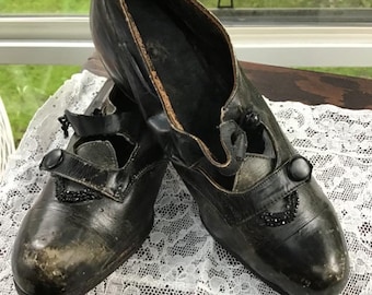 Victorian Edwardian Black Leather Girls Shoes W/Black Jet Glass Beads Snaps/Shoe Buttons Perfect For Doll Collectors *Has Issues SOLD AS IS*