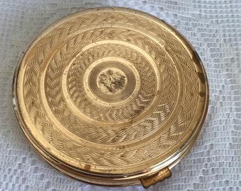 Vintage 1950's 1960's Powder Makeup Compact Gold Tone Color Metal Great Item For A Stage Or TV Show Prop