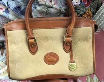 Borsa a mano vintage degli anni '80 degli anni '90 *Dooney & Bourke* Pelle all-weather cremosa beige e pelle marrone