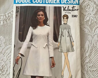 Sukienka w stylu vintage z lat 60. *Vogue Couturier Design* Valentino z Włoch nr 2347