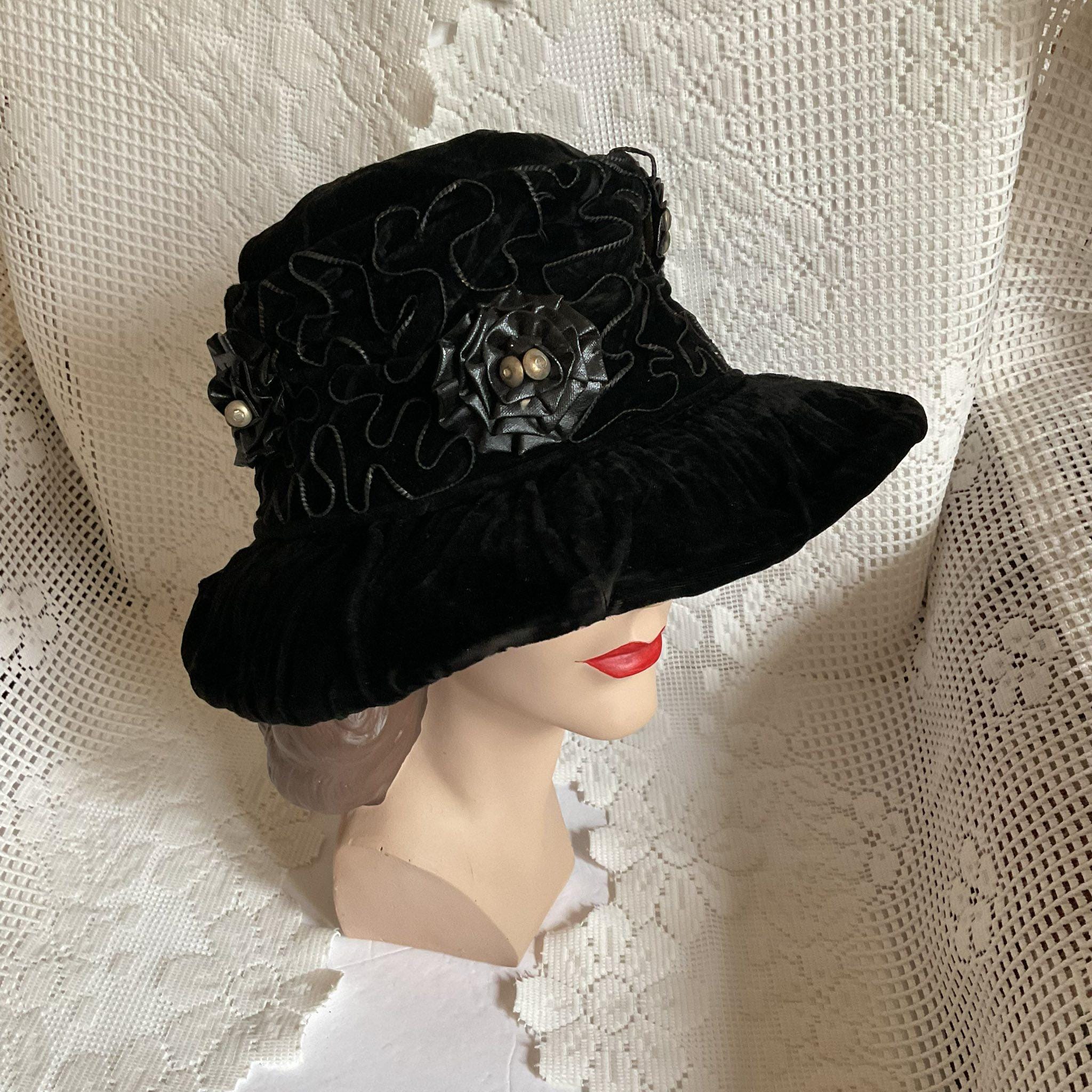Edwardian Antique Hat Rare Black Velvet Adorned With Ribbon  display picture 1
