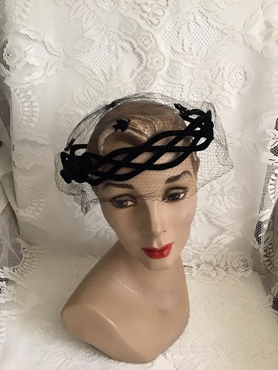 Vintage 1960's Hat Black Velvet Ringlet Style With
