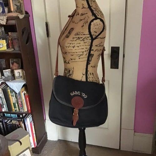 Vintage 1990's Crossbody Bag (Dated shops '99) *Duluth Pack-Duluth Minn.* Black Canvas Brown Genuine Leather