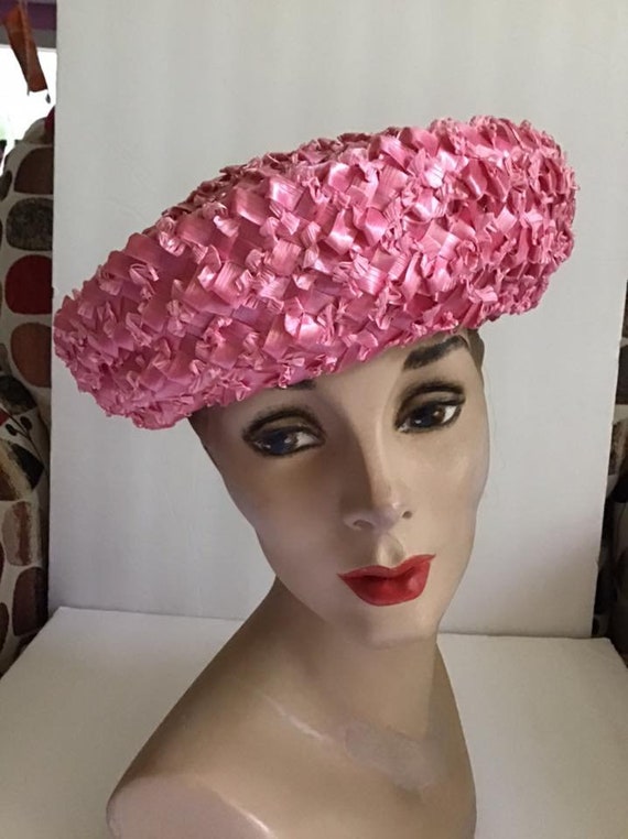 Vintage 1960's Hat Pretty Pink Cellophane Straw W… - image 2
