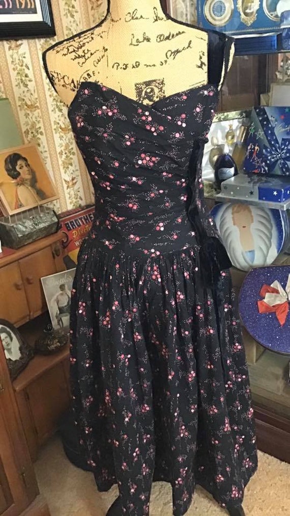 Vintage 1950's Dress Dark Black Cotton With Pink … - image 5