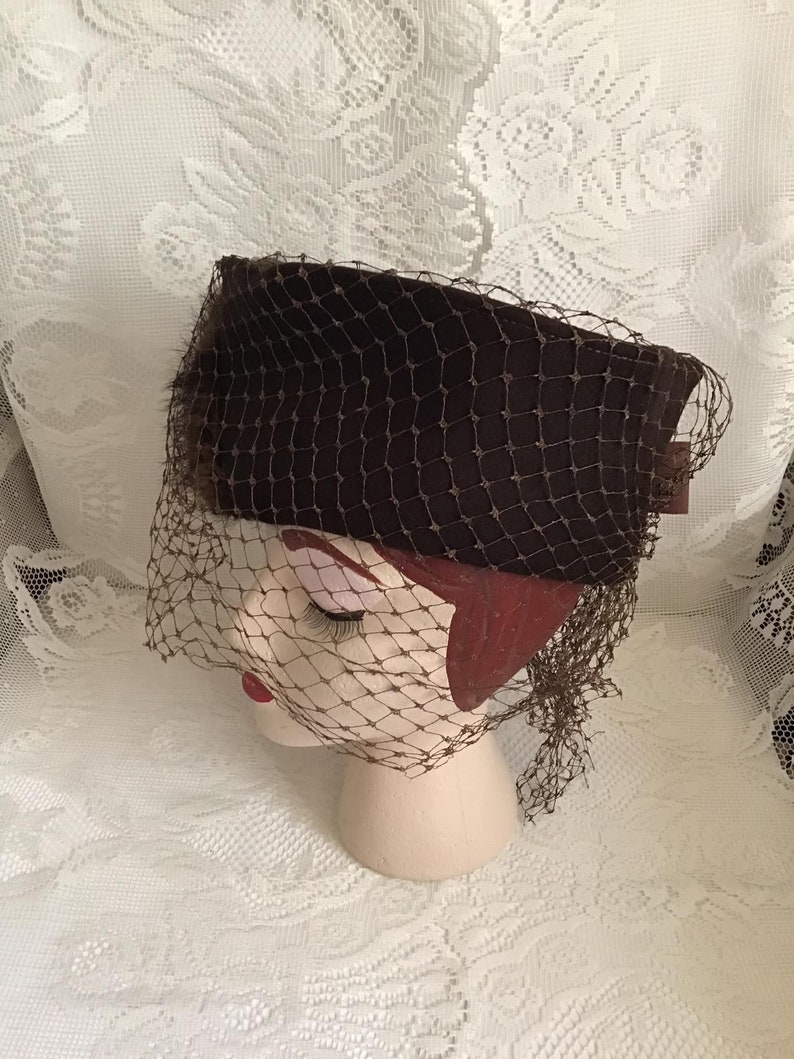 Vintage 1940's Hat RARE Tall Tilt Hat Dark Brown With Genuine Rabbit Fur Thick Veiling Art Deco image 8