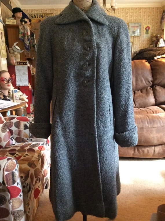 Vintage late 1940s early 1950s Wayne Smith cadet grey blue satin grosgrain edge to edge open fronted swing jacket short coat