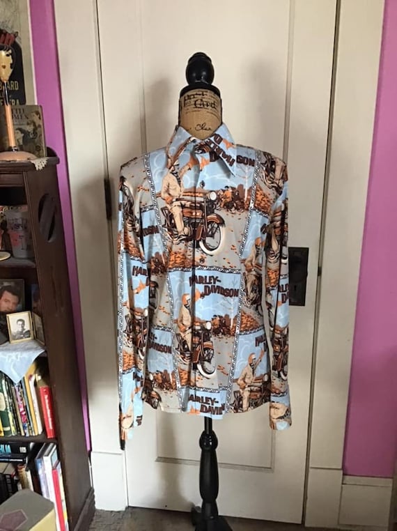 Vintage 1970's 1980's Shirt Men's Disco Silky Fee… - image 1