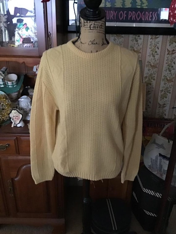 Vintage 1960's 1970's Sweater Men's Pullover Gold… - image 1