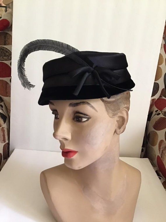 Vintage 1950's 1960's Hat Black Velvet Hat With A 