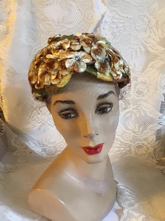 Vintage 1950's Hat Velvet Flowers In Browns And R… - image 2