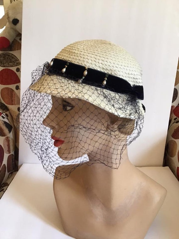 Vintage 1950's Hat Ladies Straw Hat Off White W/D… - image 5