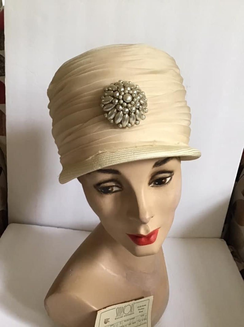 Vintage 1950/'s 1960/'s Hat Off WhiteLight Cream Color Comes With Original Store Receipt Beaded Brooch On The Front