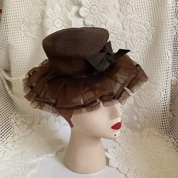 Vintage 1940's Hat Brown Tilt Style *New York Creation* Label