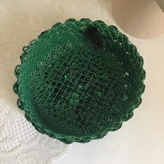 Vintage 1960's Hat Pillbox Emerald Green Sequin H… - image 2