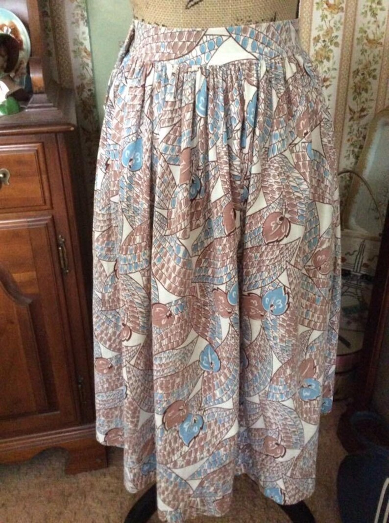 Vintage 1950s Skirt Textured Cotton Blend Tan & Light Blue image 4