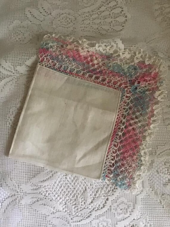 Vintage 1930's 1940's Handkerchief Hanky Pink Lig… - image 3