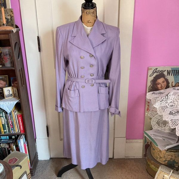 Vintage 1940's 1950's Suit Ladies 4 Piece Set Lavender & Off White Comes With Blouse For FREE The Suit Has Condition Issues SOLD As Is!!!