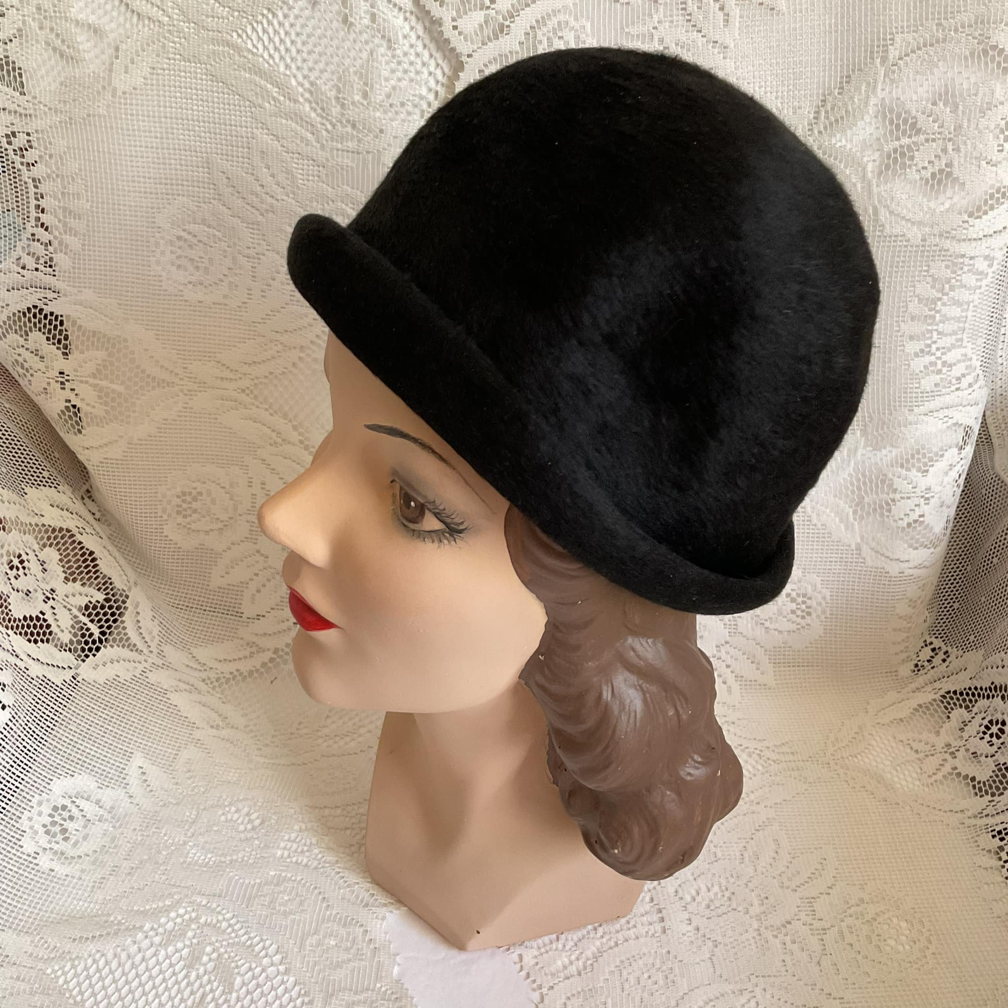Vintage Jan Leslie Custom Design 60s Turban Hat Cloqué Tassels Art Glass Beads s-l1200.jpg main image 4